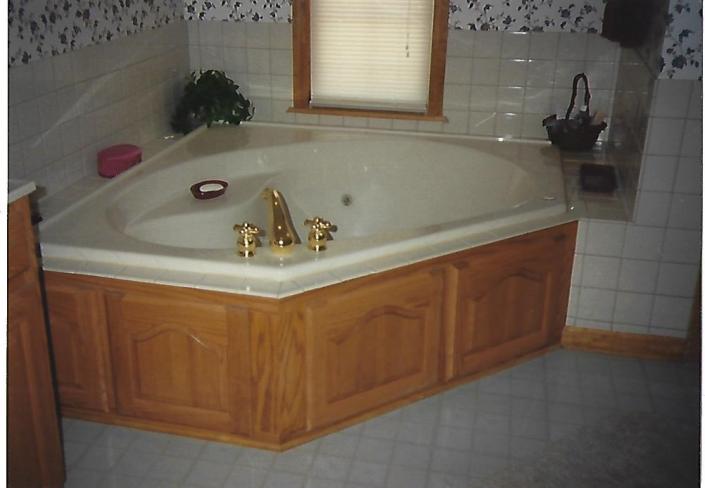 Bathtub panels